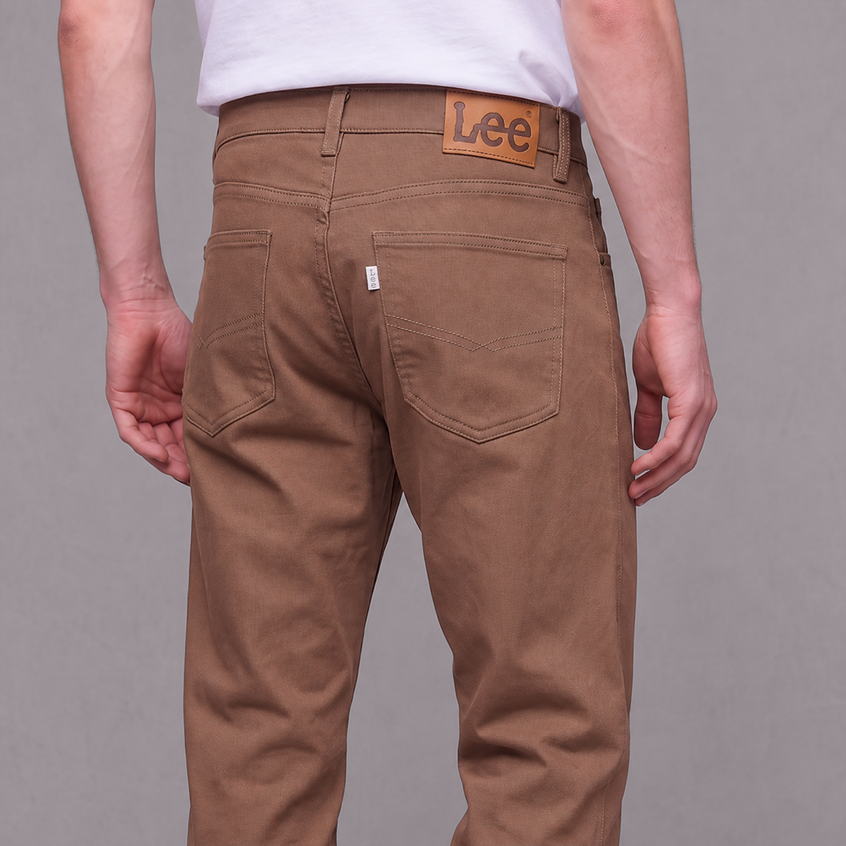 Pantalón Staid Hip Hombre Lec Lee Tabaco
