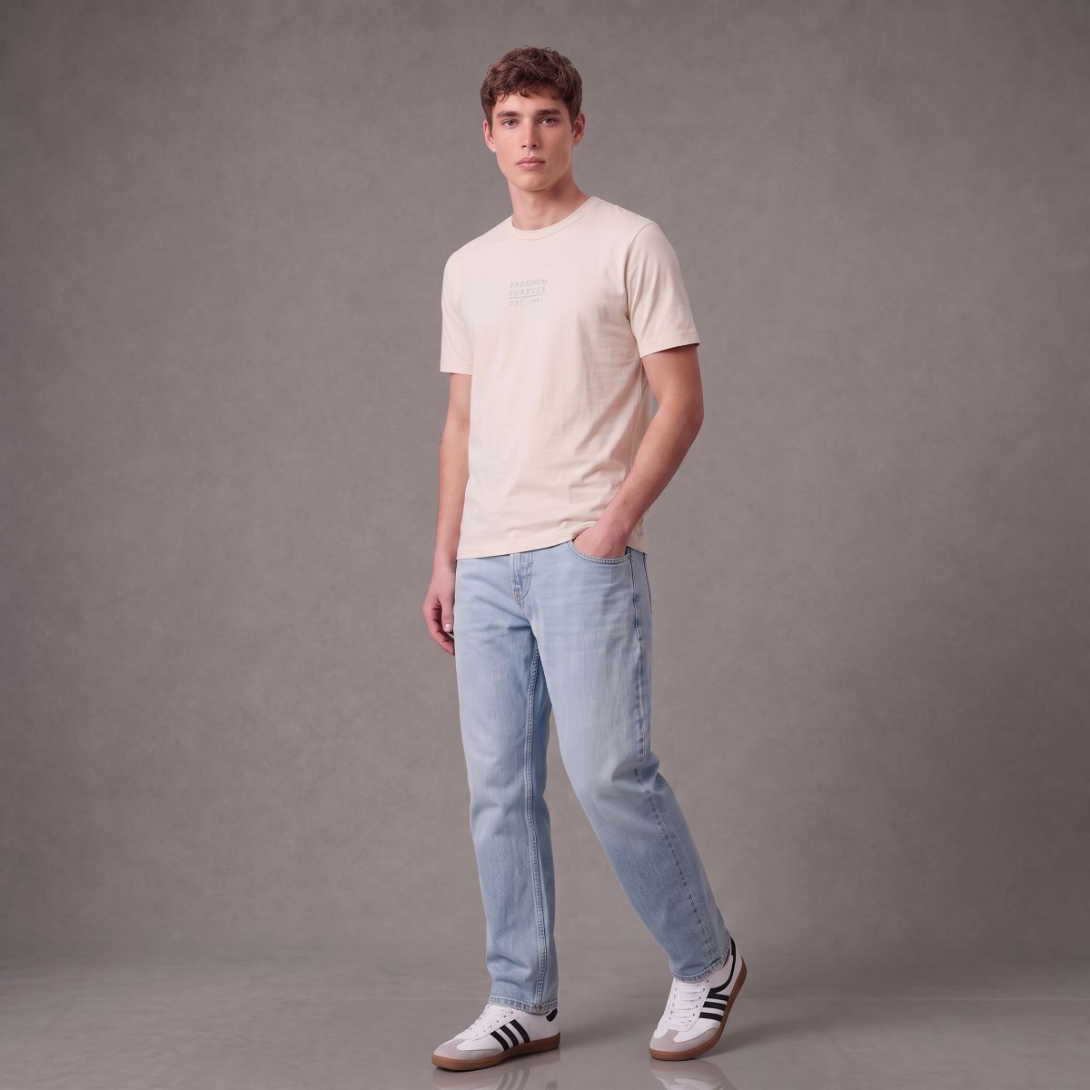 Camiseta Slim Cuello Redondo Hombre Lec Lee Crudo