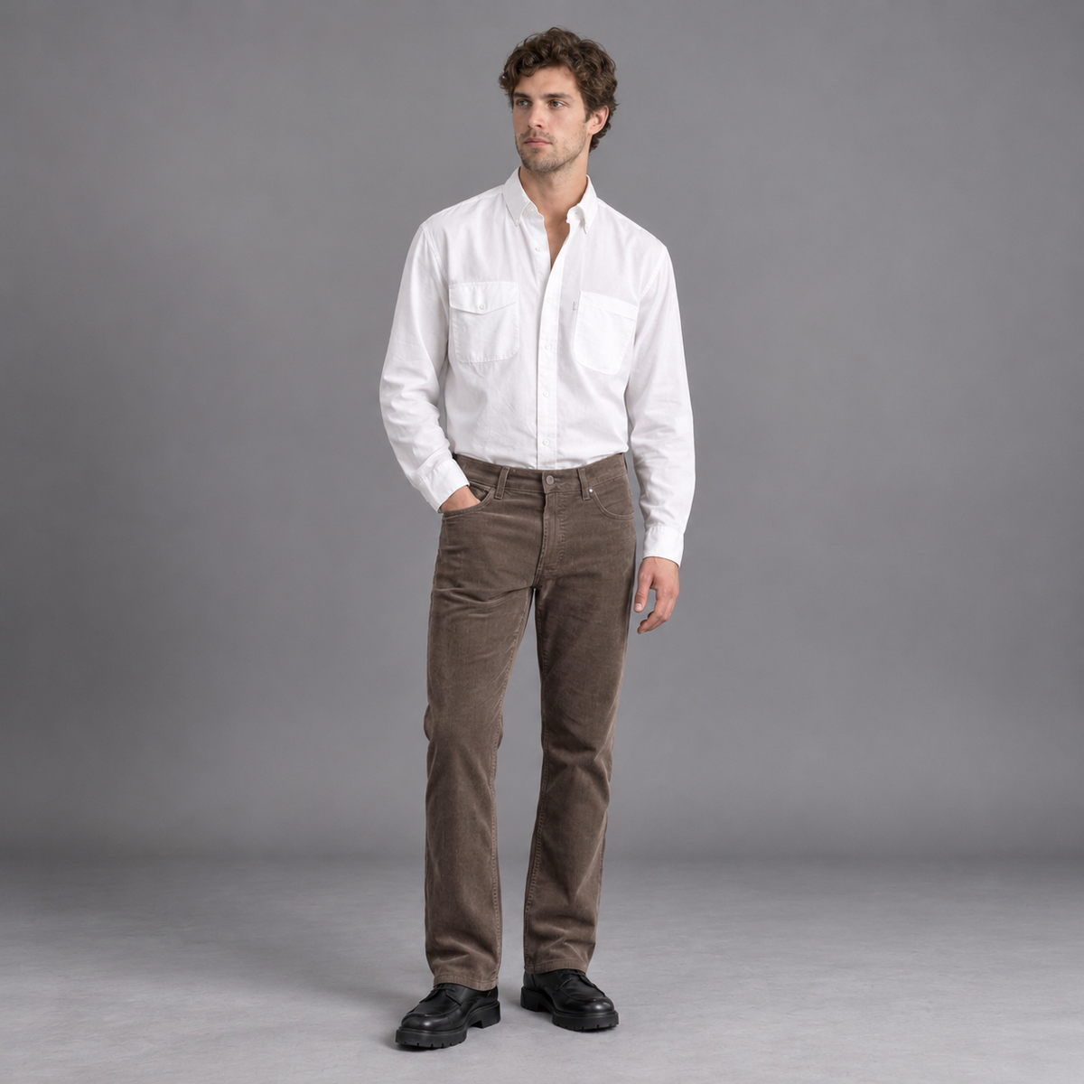 Pantalón Clásico Pana 180 Hombre Lec Lee Arena