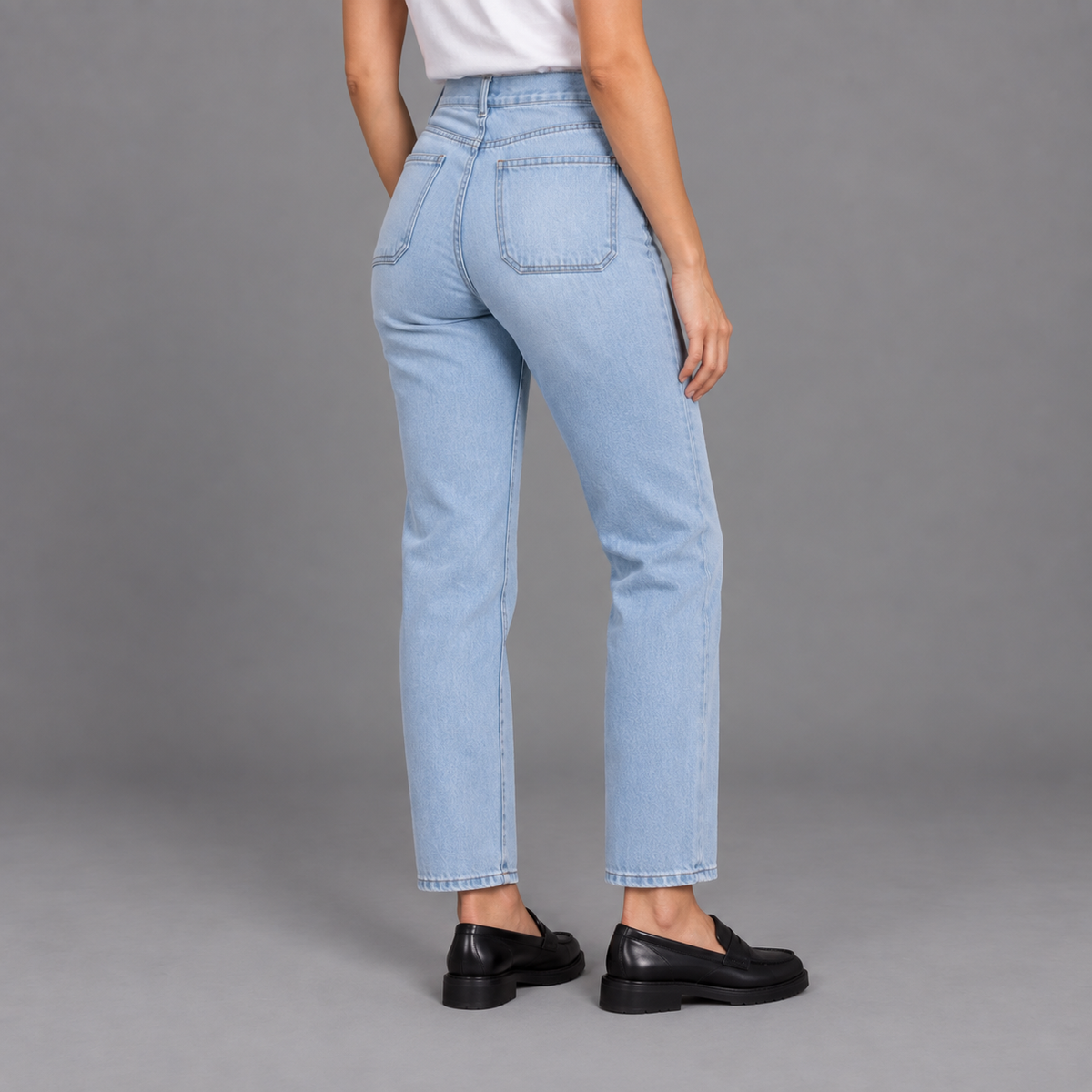 Jean Cropped para mujer color azul claro