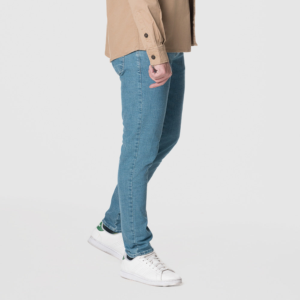Jean Basic Denim Skinny Fit Índigo Claro